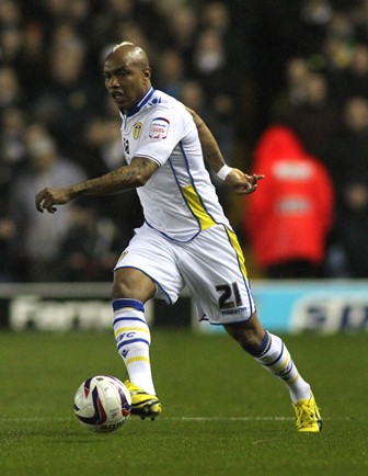 Leeds deny that Diouf is on his way